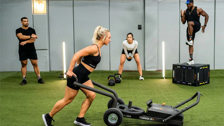 Torque Fitness presenta el nuevo trineo TANK M1 y otras novedades en IHRSA