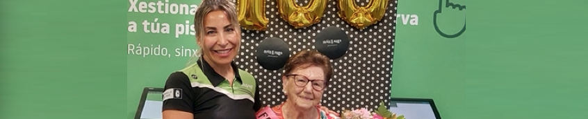 Mais que Auga ha premiado a su centenaria abonada convirtiéndola en socia de honor