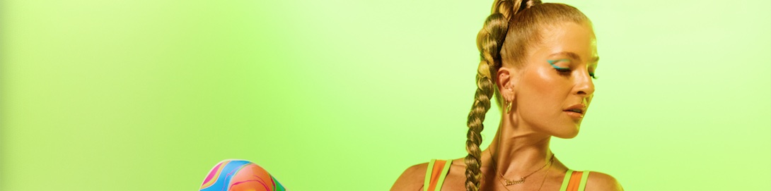 Peloton presenta con gran éxito su colección de moda fitness por Brittany Allen