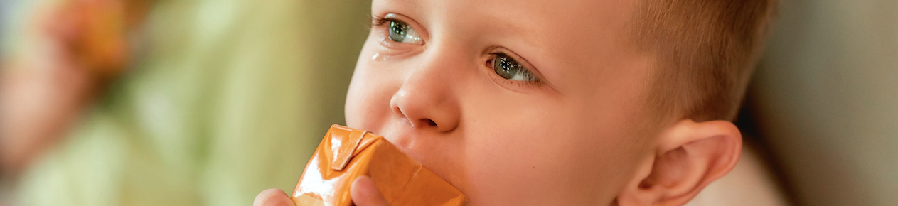 Envases que engañan: la influencia del marketing infantil en el sobrepeso de los niños españoles