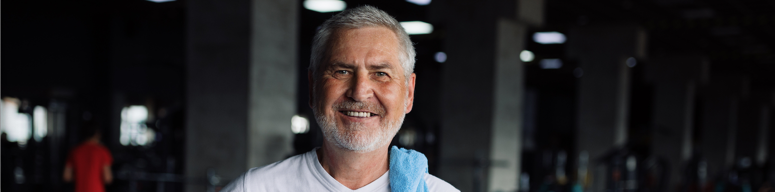 VivaGym presenta los beneficios del ejercicio físico y consejos para mantener activas a las personas mayores