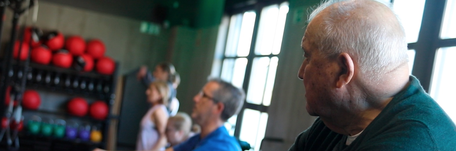 Distrito Estudio lanza el entrenamiento diseñado para mayores D45 Senior