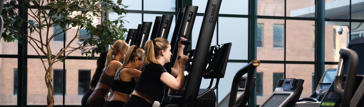 Luna Solutions, presentación oficial en España de la escaladora vertical CLMBR CONNECTED en FiSIOEXPO/24