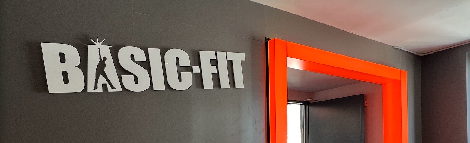 Basic-Fit refuerza su presencia en Andalucía transformando los gimnasios adquiridos al Grupo RSG y ofreciendo una experiencia mejorada a los socios