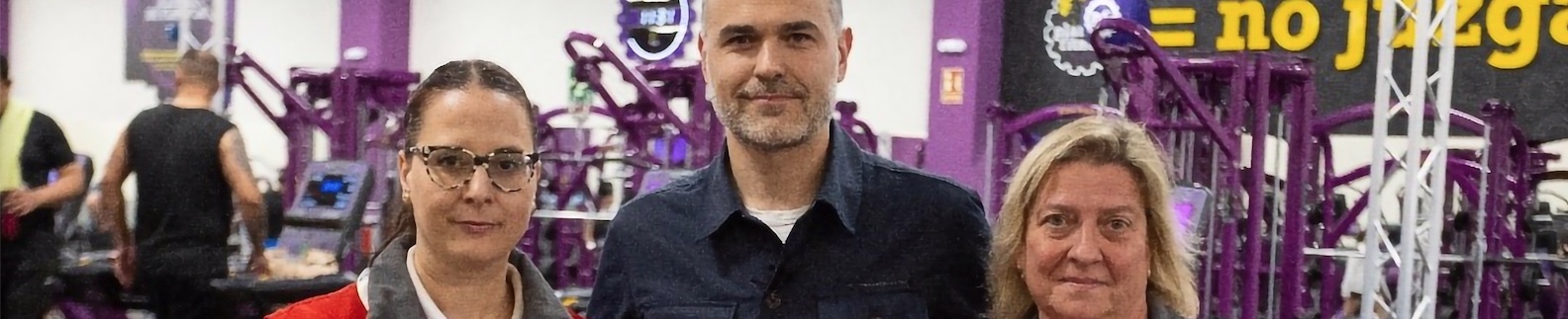 Planet Fitness inaugura su nuevo club en Alfafar (Valencia) donando A Cruz Roja 10.500 € para los afectados de la DANA