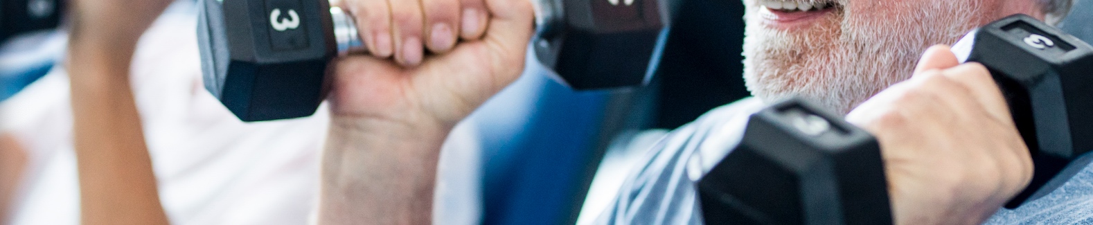 El entrenamiento de fuerza mejora el ánimo, la cognición y la calidad de vida en los sénior, según el macro proyecto científico NEUROAGE