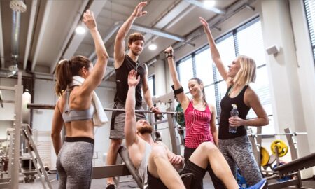 Disfunción generacional: ¿Están los gimnasios más pendientes de los millennials y la generación Z que de los baby boomers?