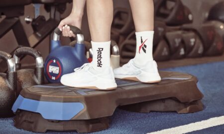 Reebok y F45 Training lanzan una alianza global para impulsar el fitness comunitario con estilo y tecnología de vanguardia