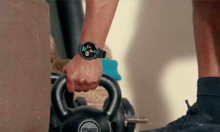 Amazfit lanza un nuevo smartwatch con navegación integrada y feedback avanzado para entrenamiento y actividades al aire libre