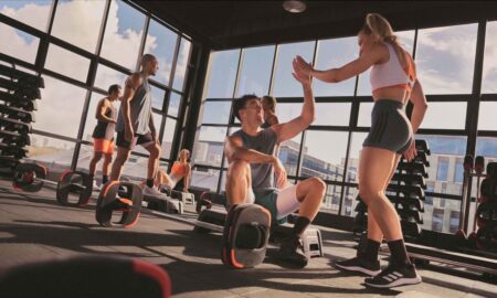 Los aficionados al fitness rechazan la IA en favor de la conexión humana, según un nuevo estudio global