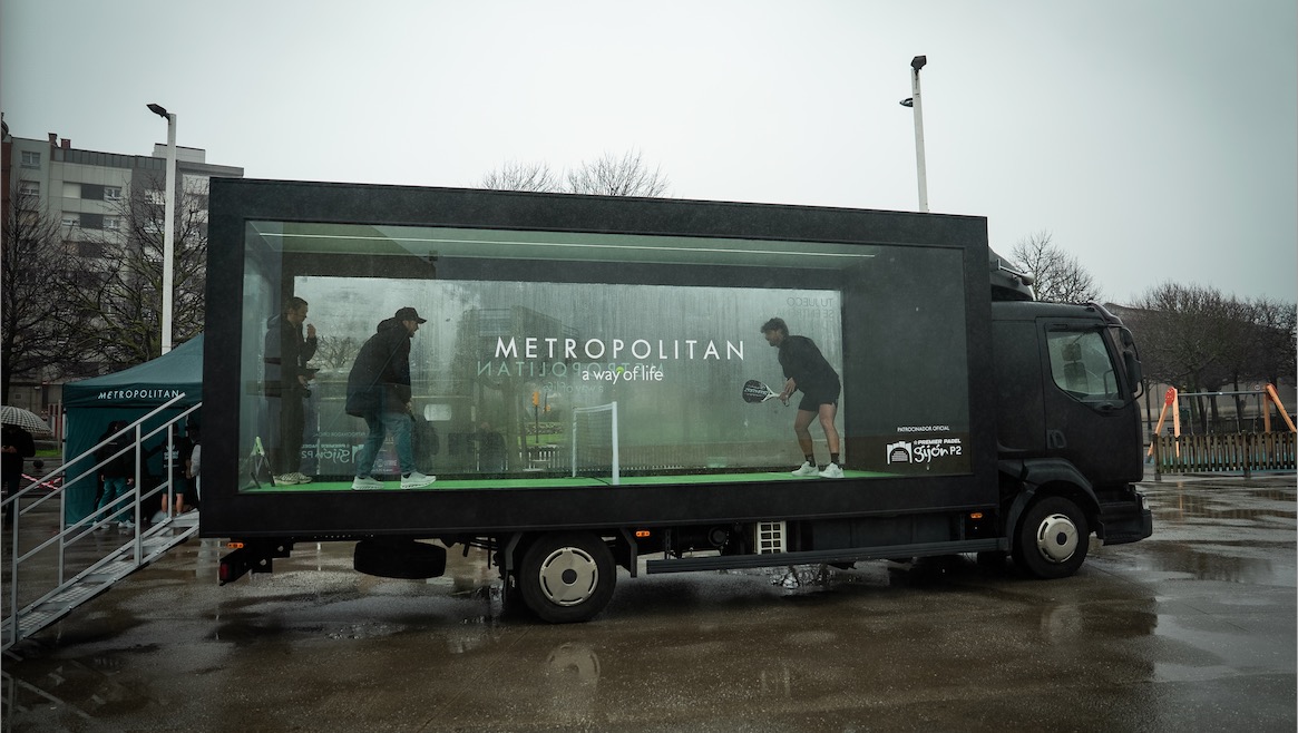 Metropolitan acercó el pádel a las calles de Gijón