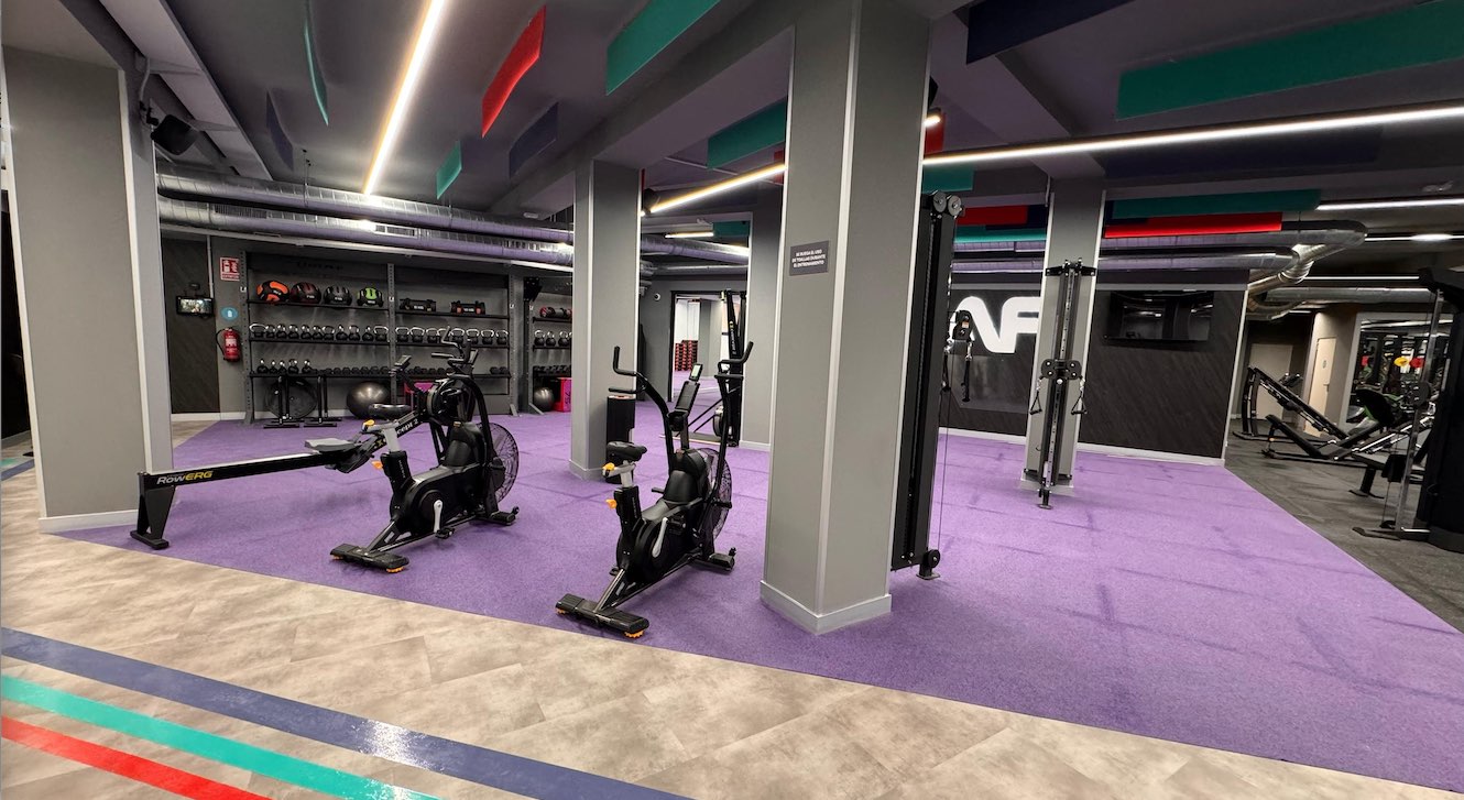 Anytime Fitness Iberia firma un acuerdo estratégico con Veolia para acercar el fitness a los profesionales de la compañía en España