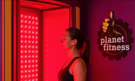 El low-cost evoluciona: Planet Fitness comienza a incorporar cold plunge y red light therapy en sus clubes