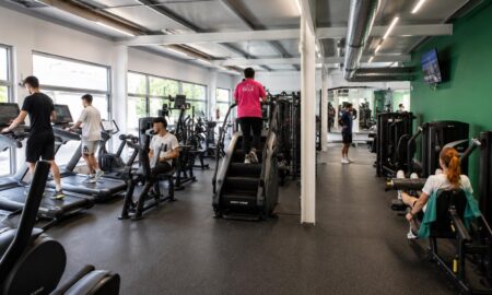Gimnasios municipales ganan peso en España con nuevas inversiones en instalaciones deportivas