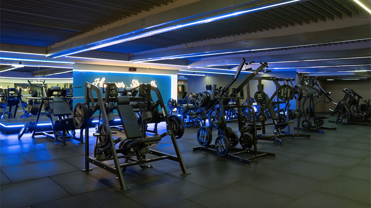 Clubs DiR actualiza sus salas de musculación para responder al auge del entrenamiento de fuerza