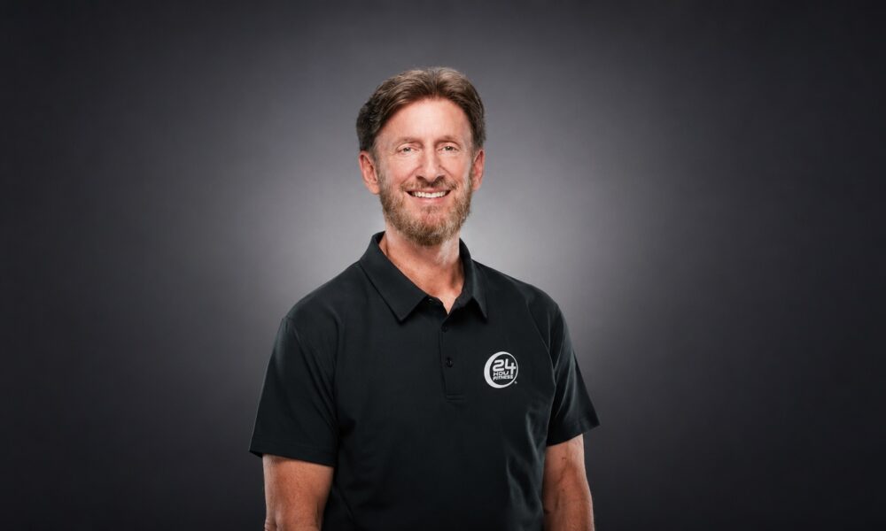 Mark Mastrov vuelve a dirigir 24 Hour Fitness como CEO interino tras la salida de Karl Sanft