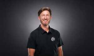 Mark Mastrov vuelve a dirigir 24 Hour Fitness como CEO interino tras la salida de Karl Sanft