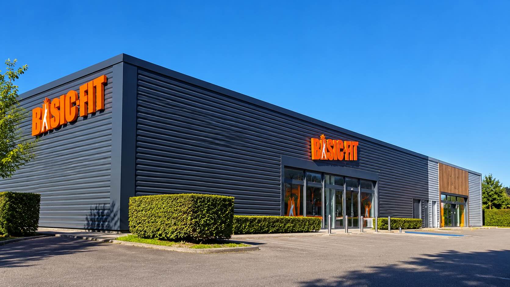 Basic-Fit completa la emisión de 180 millones para refinanciar la compra de Clever Fit